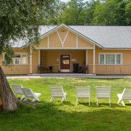 FolkiaCenter Gästhem - Vieraskoti - Guesthouse, hotel i Hangö