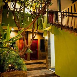 Rhiz Guest House Tebet, hotel v destinaci Jakarta