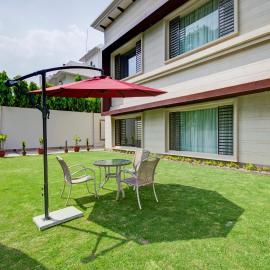Hotel LaSagrita,Sunder Nagar, hotel in New Delhi