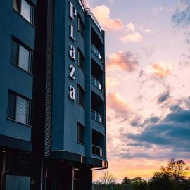 Plaza Hotel Plovdiv - Free Parking、プロブディフのホテル