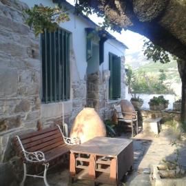 Stoneworld, hotel en Evdilos