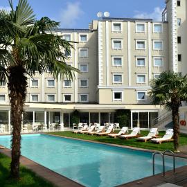 Holiday Inn Istanbul City by IHG, hótel í Istanbúl