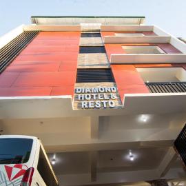 Diamond Hotel And Resto, hotell Catarmanis
