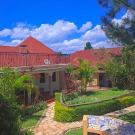 Montane Safaris Hotel, hotel di Fort Portal
