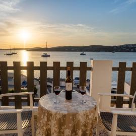 Stella Hotel, hotel u gradu Parikia