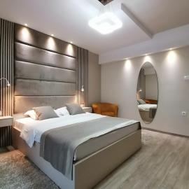 Hotel Holiday, viešbutis mieste Podgorica