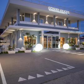 Hotel Kuma, hotel v destinácii San Giuseppe