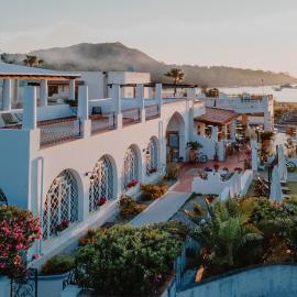 Hotel Rojas, hotel Vulcanóban