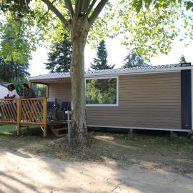 Loggia - Camp La Belle Vie, hotel sa Berdorf