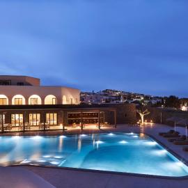 Orama Hotel & Spa, hotel ve Fiře