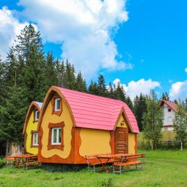 Bungalows Fairy tale, hotel u Žabljaku