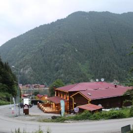 Faraksi Bungalow & Otel, hotel sa Uzungöl