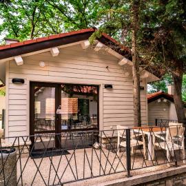 Къщички Синьо лято, Черноморец - Варна - Blue Summer Houses Varna, khách sạn ở Varna City