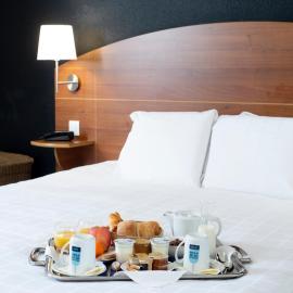 Kyriad Hotel Clermont Ferrand Centre, hotel en Clermont-Ferrand