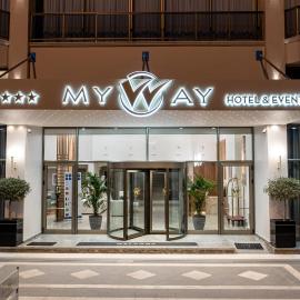 My Way Hotel & Events, hotel di Patra