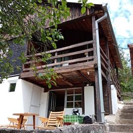 Vikendica Ovčar Banja, hôtel à Čačak