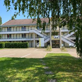 Premiere Classe Avallon, מלון בSauvigny-le-Bois