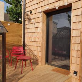 Tiny House Cosy 2 - Angers Green Lodge, hotel u gradu 'Angers'