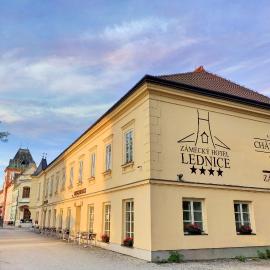 Zamecky Hotel Lednice, hotel a Lednice