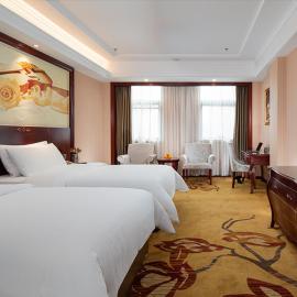 Vienna hotel ( maanshan park post golden eagle international shop), hotel em Ma'anshan