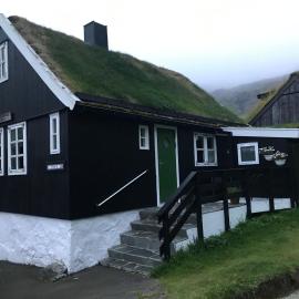holiday cottage in Tjørnuvík, hotel v destinácii Tjørnuvík