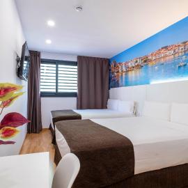 Hotel BESTPRICE Girona, hotel din Girona