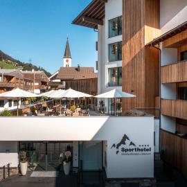 Sporthotel Silvretta Montafon, отель в городе Гашурн