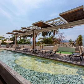 Ramada by Wyndham Acapulco Hotel & Suites, khách sạn ở Acapulco