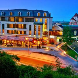 Retro Hotel, hotelli Haskovossa
