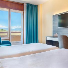 Hotel Vejo, hotel u gradu Reinosa