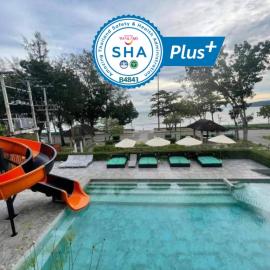 Maneetel Krabi Beachfront-SHA Plus, hotel in Ao Nang Beach