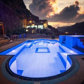 Tilal Al-Qattara, hotel em Mashūq