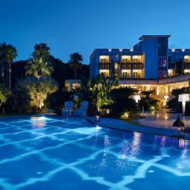 Boutique Hotel Esplanade, hotel u gradu Paestum
