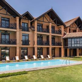 Radisson Hotel Tamboho Waterfront Antananarivo、アンタナナリボのホテル