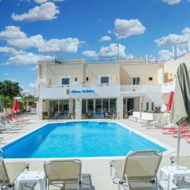 Hiona Holiday Hotel、パレカストロのホテル