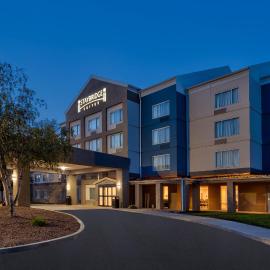 Staybridge Suites Pittsburgh Airport by IHG