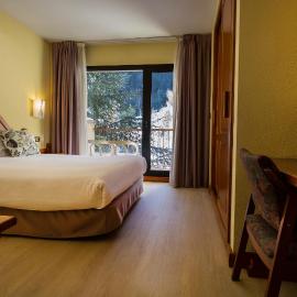 Hotel Sant Gothard by Nexta, khách sạn ở Arinsal
