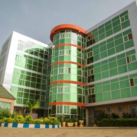 Hotel Univers 3 Aeroport Luxe, hotell i Niamey