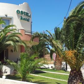 Ostria Hotel、パレカストロのホテル