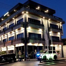Empire Apartments Su 1 Celinastraat, Hotel in Paramaribo