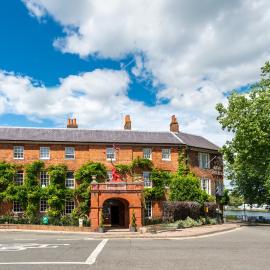 The Relais Henley, hotel u gradu Henli na Temzi