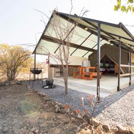 Etosha Safari Camping2Go, hotel v destinácii Okaukuejo