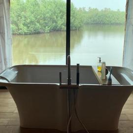 Natura Luxury Lake Hut, hótel í Ouidah