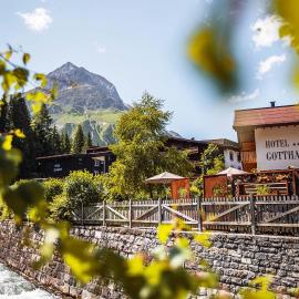 Hotel Gotthard, hotelli Lech am Arlbergissä