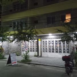 Sollarium GINI Suítes, hotell i Guarapari