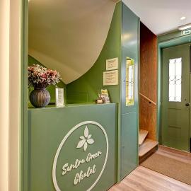 Sintra Green Chalet Bed & Breakfast, hotel in Sintra