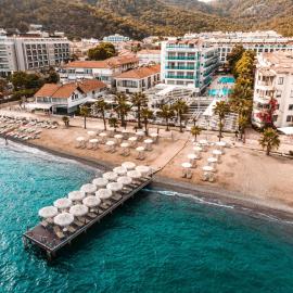 Emre Beach & Emre Hotel, מלון במרמריס