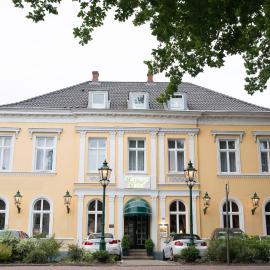 Heerens Hotel, hotell i Emden