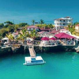 Hotel Angermeyer Waterfront Inn, Hotel in Puerto Ayora