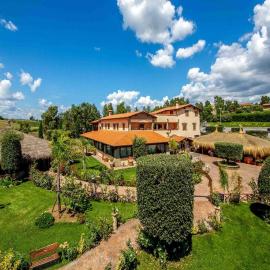 Agriturismo 4 Ricci – hotel w mieście Cerveteri